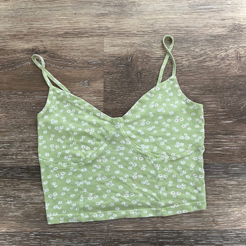 Pacsun Green and white floral top.